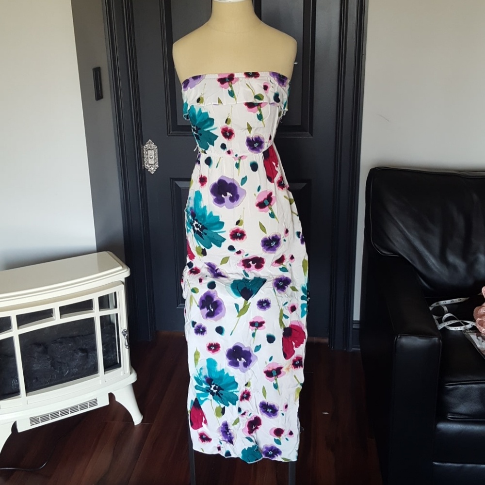 White Floral Strapless Ruffle Maxi Tube Dress